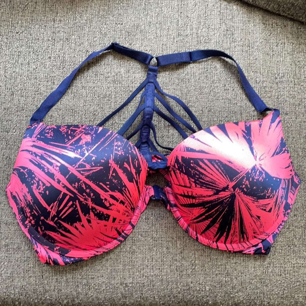 Victoria’s Secret bra